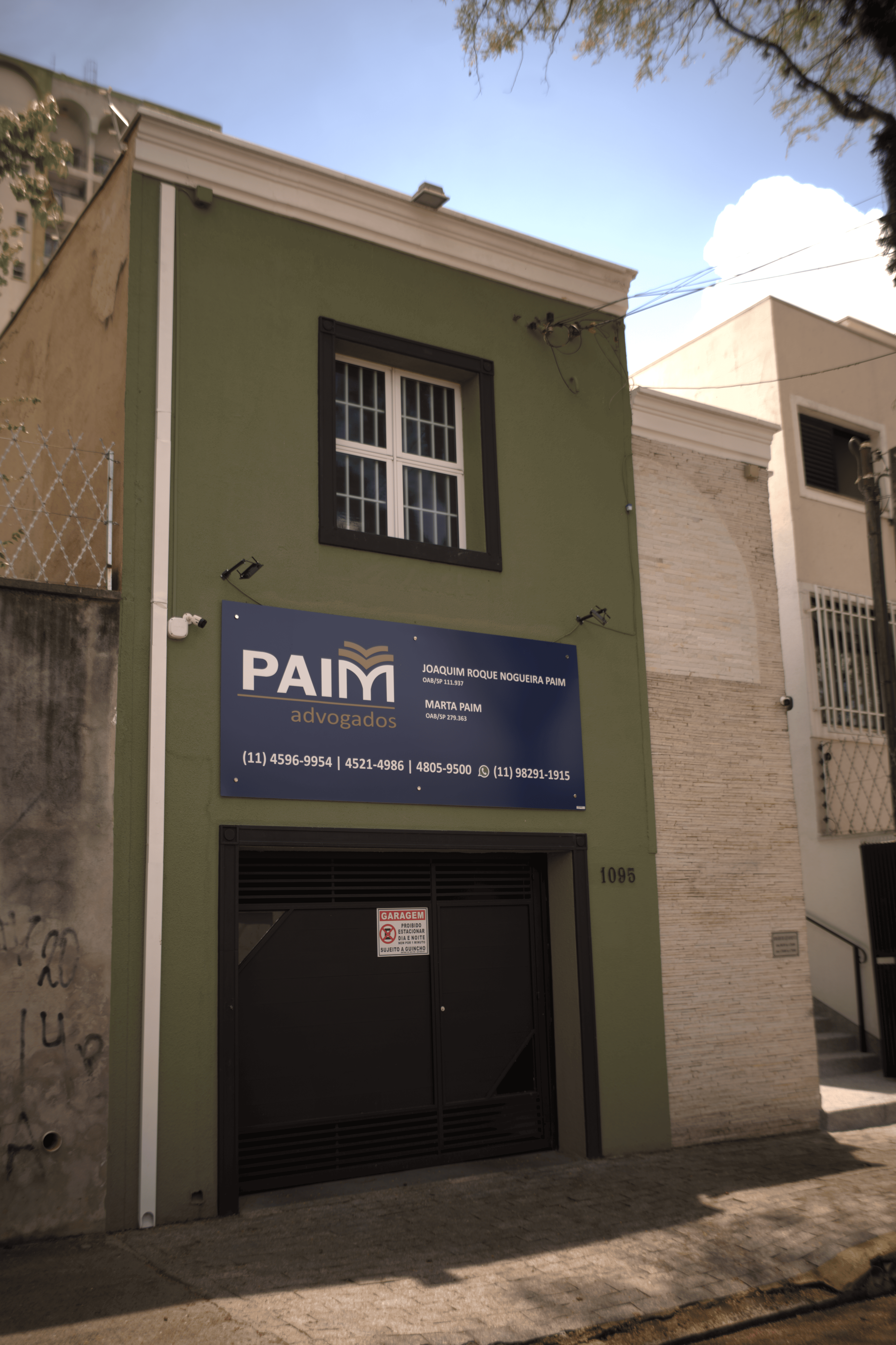 Interior do escritório Paim Sociedade de Advogados